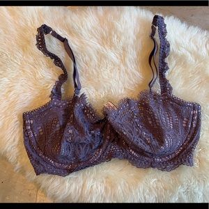 34dd unlined VS push-up bra